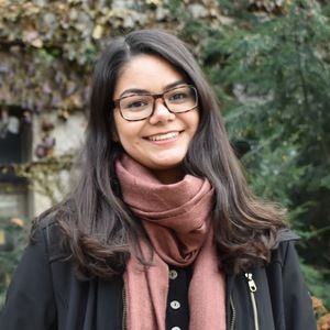 Meet your Posher, Sarahi